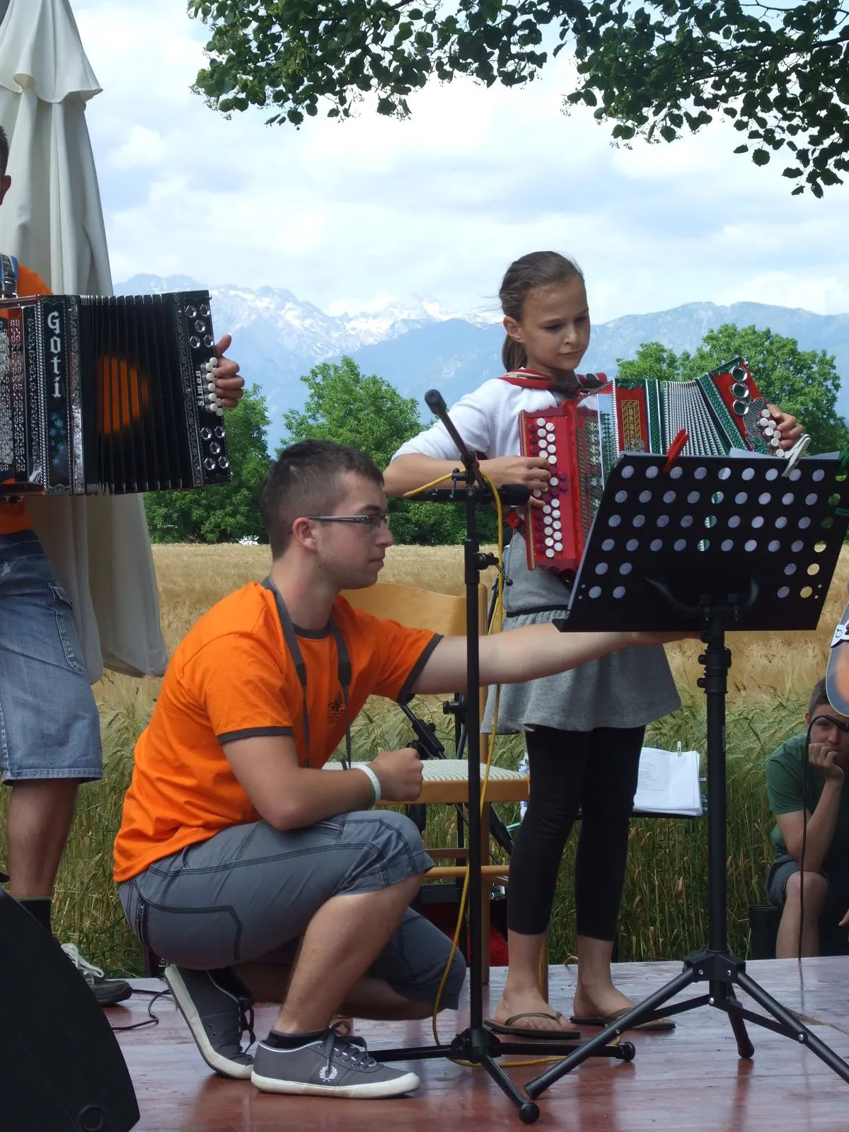 Zaključni nastop, Groblje — fotografija z nastopa